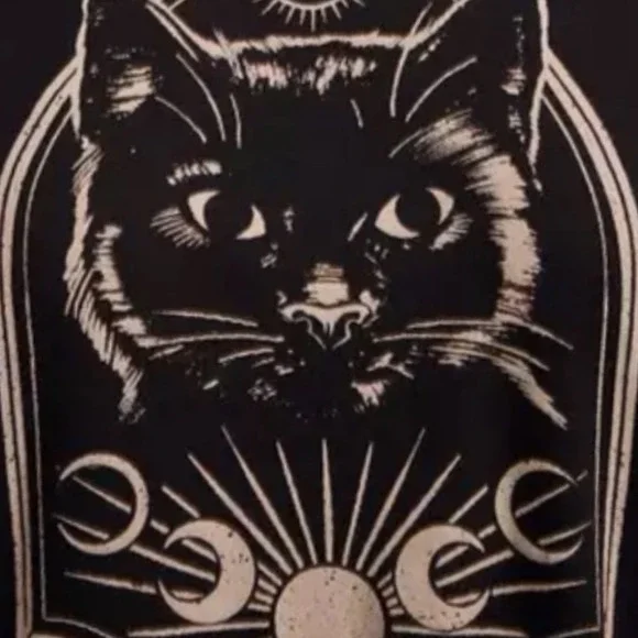 TORRID Nightfall Oversized Mystical Cat Head Graphic Tee NWT Size 2X - Picture 14 of 15